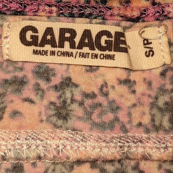 🦋2/$25🦋 GARAGE floral crop bustier top - Picture 4 of 4